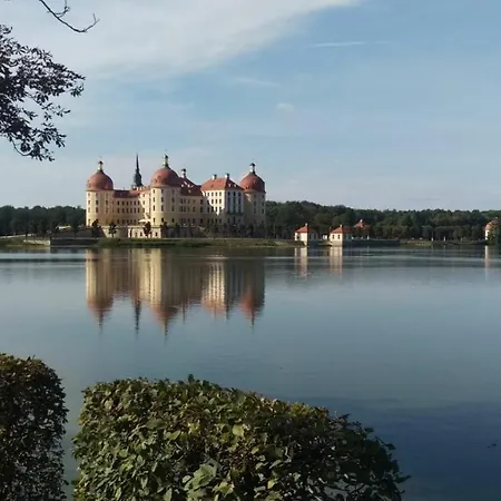 Mit Pool Apartman Moritzburg